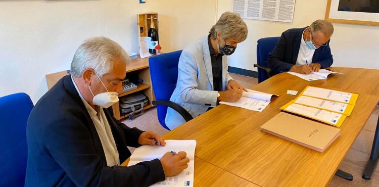 la sigla dell'accordo la sigla dell'accordo