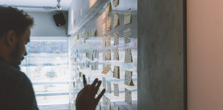 Photo by <a href="https://unsplash.com/@startaeteam?utm_source=unsplash&utm_medium=referral&utm_content=creditCopyText">Startaê Team</a> on <a href="https://unsplash.com/s/photos/start-up?utm_source=unsplash&utm_medium=referral&utm_content=creditCopyText">Unsplash</a> Innovazione