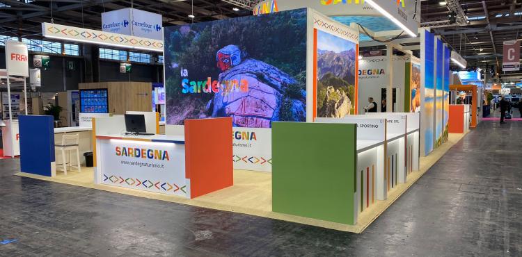 Turismo, la Sardegna al Salone di Parigi