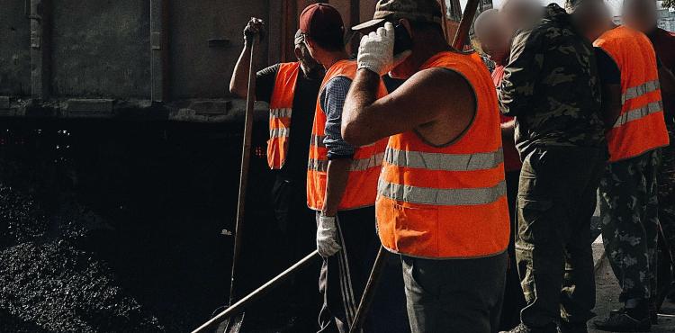 Stesura manto stradale